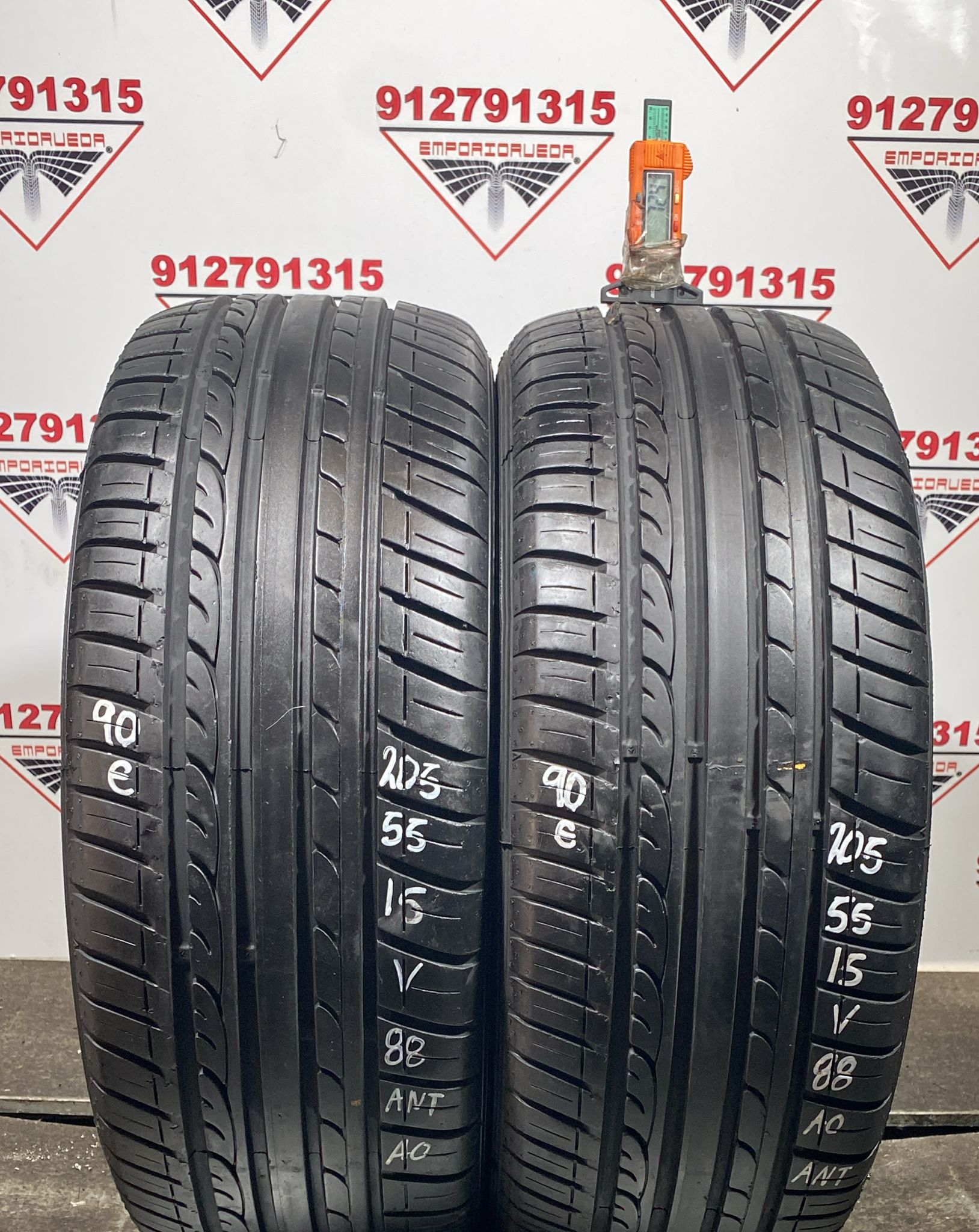 DUNLOP BLUERESPONSE USADO  205/55 R15 88 V